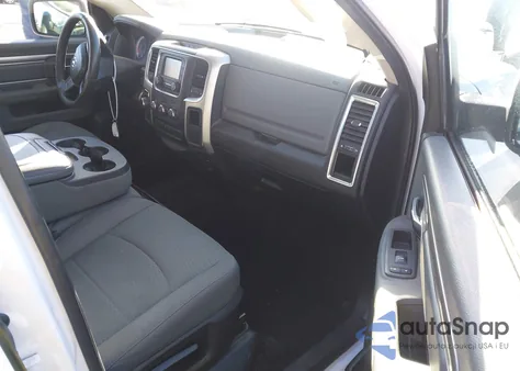 2020 Ram 1500 Classic Slt 4X2 6'4 Box z USA, uszkodzony, nr VIN 1C6RR6TT8LS117699